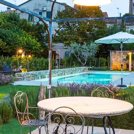 Stella Hotel